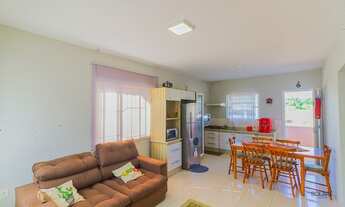 Imagem 6: Casa a venda de 2dormitórios,sala de estar/jantar e cozinha integradas, área de serviço e