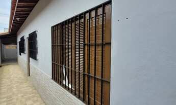 Imagem 1: Casa na Mirim De 2 Dormitórios Toda Reformada