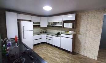 Imagem 3: Casa para venda com 150 metros quadrados com 2 quartos em São Diogo I - Serra