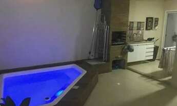 Imagem 3: Casa para venda possui 125m² com 3 quartos em Lagoa - Macaé - RJ