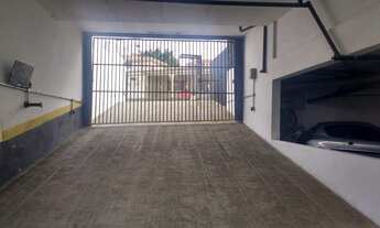 Imagem 4: REFORMADO Apartamento com 2 dormitórios