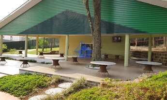 Imagem 5: Apartamento no Ed. Paris, Alto Padrão, Semimobiliado, 4 Suítes, no Centro!