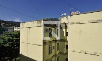 Imagem 3: Apartamento para Aluguel - Freguesia , 2 Quartos, 60 m2