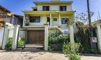 Imagem 2: Casa para Venda - 500m², 5 dormitórios, sendo 1 suites, 8 vagas - Santa Tereza