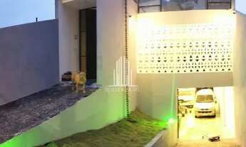 Imagem: CASA ASSOBRADADA DE 480M² COM 5 DORMITÓRIOS