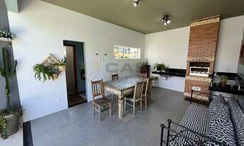 Imagem 3: LC / Linda e Aconchegante Casa duplex de 4Q sendo 3 Suítes e Área Gourmet no Melhor Condom