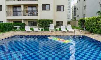 Imagem 4: Apartamento com 2 quartos e vaga de garagem em prédio com Piscina em ponto nobre da LAPA