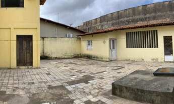 Imagem 3: Sobrado para venda possui 300 metros quadrados com 6 quartos em Parque Pindorama - São Luí