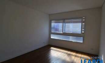 Imagem 7: CASA EM CONDOMÍNIO - REAL PARQUE - SP