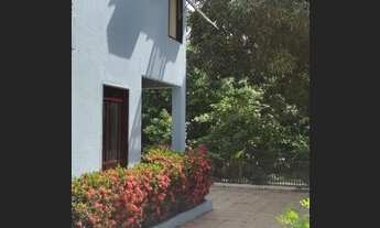 Imagem 2: Casa de condomínio sobrado para venda tem 250 metros quadrados com 4 quartos