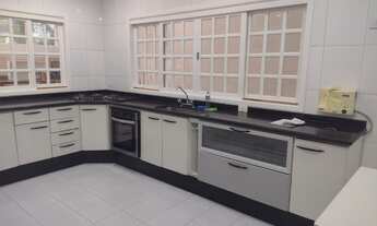 Imagem 6: Casa de condomínio para aluguel no Miolo da Granja em condomínio charmoso 4 suítes