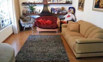 Imagem 2: Ampla casa - 05 Dorm./02 Suítes - 03 Vgs - Estreito