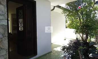 Imagem 2: Ensolarada casa no Pacaembú - 560m² - 04 dormitórios - 03 vagas