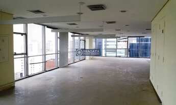 Imagem 4: Andar/ Laje corporativa para locação na Av. Paulista 660 m² em Edifício RETROFITADO