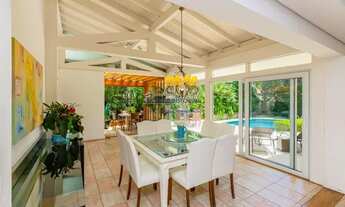 Imagem 4: Casa com 4 quartos, 874 m², à venda por R$ 5.795.000