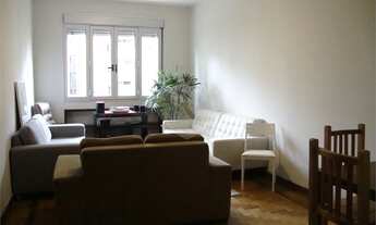 Imagem 4: Rua Avanhandava muito iluminado e amplo, com um charmoso jardim interno. Otima localizaça