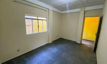 Imagem 3: Apartamento para aluguel possui 50 metros quadrados com 2 quartos em Ipiranga - Juiz de Fo