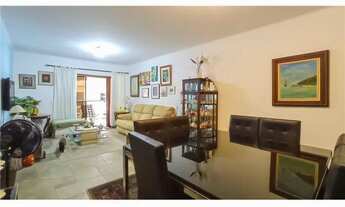 Imagem 3: Que tal um apartamento a 3 quadras da praia, portaria 24h, piscina e serviço de praia?