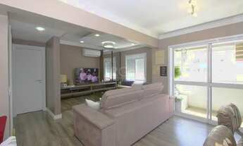 Imagem 2: Apartamento com 2 Dormitorio(s) localizado(a) no bairro JARDIM CARVALHO em Porto Alegre