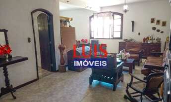 Imagem 4: Casa com 3 dormitórios à venda, 324 m² por R$ 695.000,00 - Itaipu - Niterói/RJ