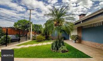 Imagem 3: Casa residencial para locação no bairro Sarandi, com 210m², 3 dormitórios, 1 suíte, 3 vaga