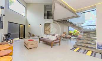 Imagem 6: Casa em condomínio - 249m² de área Privativa - 5 dormitórios ( sendo 1 suíte ) - Piscina