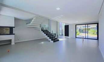 Imagem 6: Sobrado em condominio com 245 metros 3 Suites 4 vagas no bairro Centro - Gravataí - RS