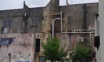 Imagem: Vendo ou troco prédio de quatro andares