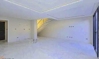 Imagem 3: Sobrado para venda no Xaxim