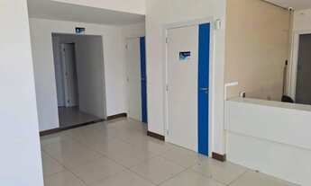 Imagem 3: EXCELENTE PARA CLÍNICA DE ESTETICA para aluguel com 190 m2 em Buraquinho - Lauro de Freita