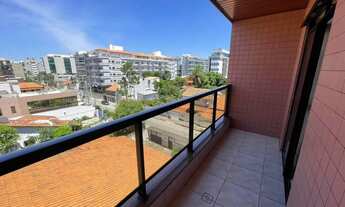 Imagem 4: Excelente Apto - 2 Quartos (sendo 1 Suíte) - Varanda - 2 Vagas Carro - Frente - Mobiliado