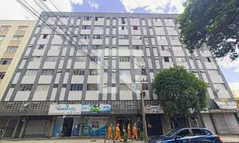 Imagem: Quitinete à venda no Centro de Curitiba