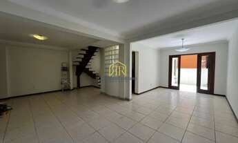 Imagem: Casa em condomínio fechado em Sto Antônio