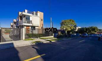 Imagem 6: Triplex em Condomínio no Tingui - Moderno, Seguro e com 2 Vagas