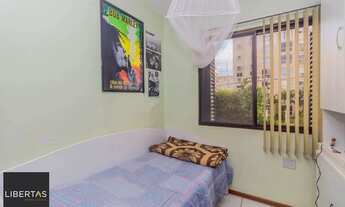 Imagem 7: Apartamento iluminado com 2 dormitórios e vaga escriturada