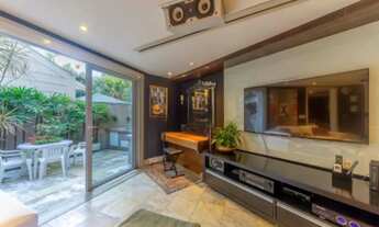 Imagem 5: Casa Reformada em Condomínio à Beira do Rio Ampla, Confortável e Pronta para Morar