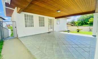 Imagem: Ótima casa com muito quintal no coração