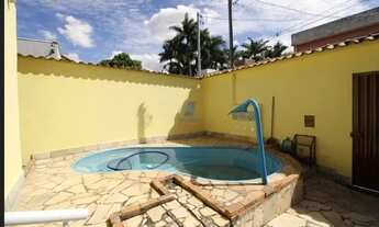 Imagem 3: Que tal uma ótima CASA com Piscina no Chácaras California??