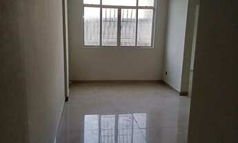 Imagem 2: Vende Apartamento com 2 dormitórios