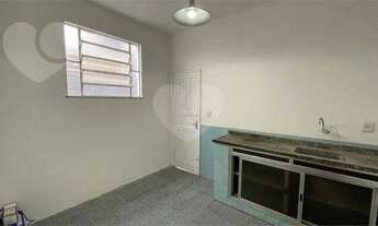 Imagem 6: EXCELENTE CASA EM LOCAL ARBORIZADO COM 3 QUARTOS E GARAGEM 3 CARROS