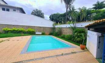 Imagem 2: Casa com 7 quartos para alugar em Belo Horizonte