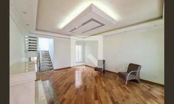 Imagem: Casa à Venda - Água Fria, 4 Quartos, 853