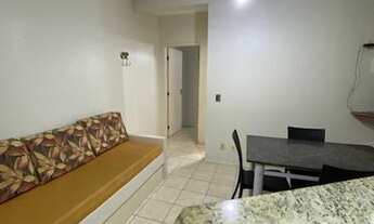 Imagem 4: Apto mobiliado de 01 dormitório de casal com sacada, bwc completo, sala com mesa com cadei