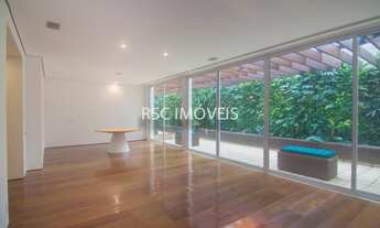 Imagem 4: Apartamento Garden Reformado a venda possui 175m2 com 2 Suítes - 1 Vaga na Praia de Ipanem