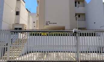 Imagem 2: 2/4, sendo 2 suítes - Pituba, Mobiliado - Próximo Colégio Militar