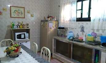 Imagem 4: Casa linear com 3 quartos bem no Centro e a poucos metros do vasto comércio em Rio das Os