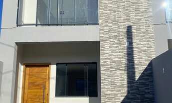 Imagem: LINDO SOBRADO 02 SUÍTES, 01 VAGA!!