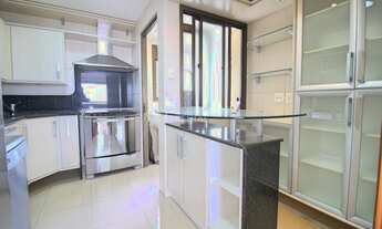 Imagem 4: Cobertura para venda possui 252 metros quadrados com 4 quartos em Boa Vista - Porto Alegre