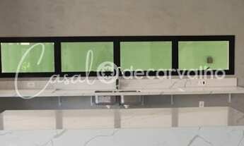 Imagem 4: Casa de condomínio para venda possui 654 metros quadrados com 4 quartos