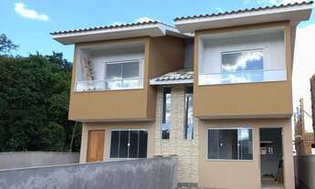 Imagem 2: Sobrado para Venda em Palhoça, BELA VISTA, 2 dormitórios, 1 banheiro